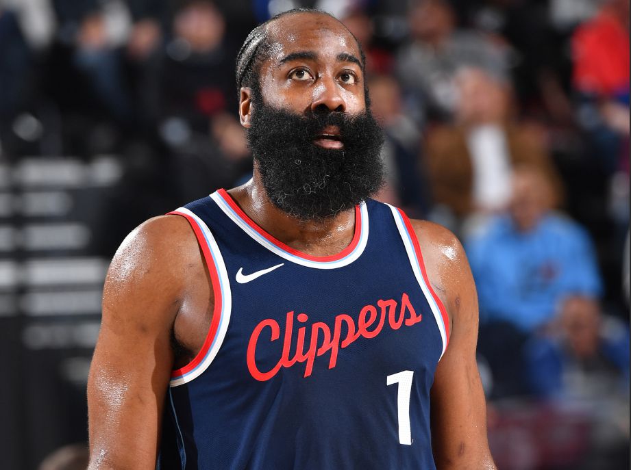 Perdu dans les erreurs ! Les Clippers ont commis 19 erreurs dans le match, permettant au Thunder d'utiliser leurs erreurs pour marquer 34 points.