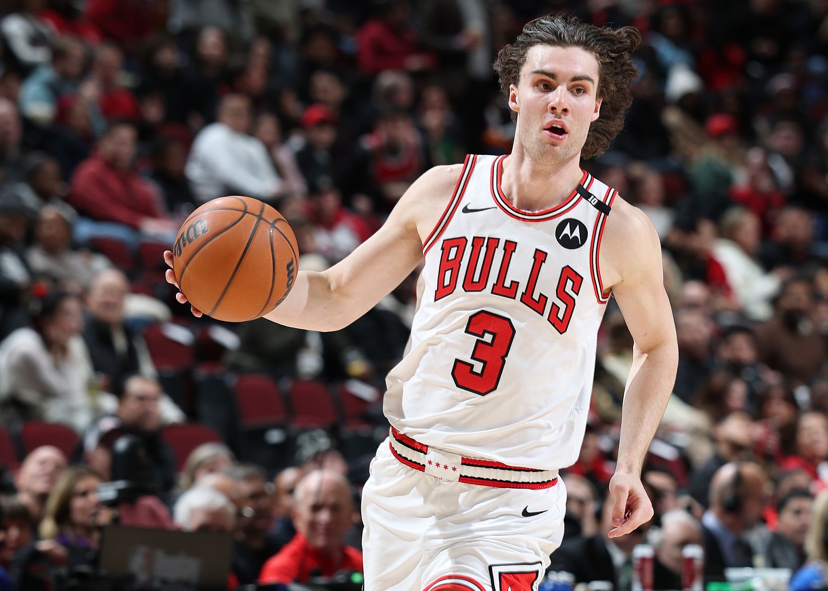 Au-delà de la Jordanie! Guidi a atteint 150+50+50 en seulement 7 matchs, le plus rapide de l'histoire de l'équipe