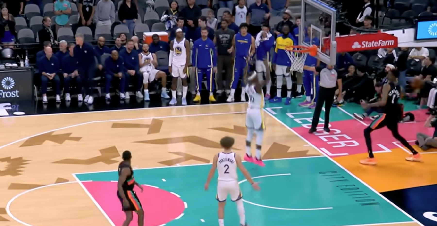 La dernière attaque pour obtenir un triple-double ? Wenban : Je ne me souviens pas du score, mais je pense que c'était la bonne décision.