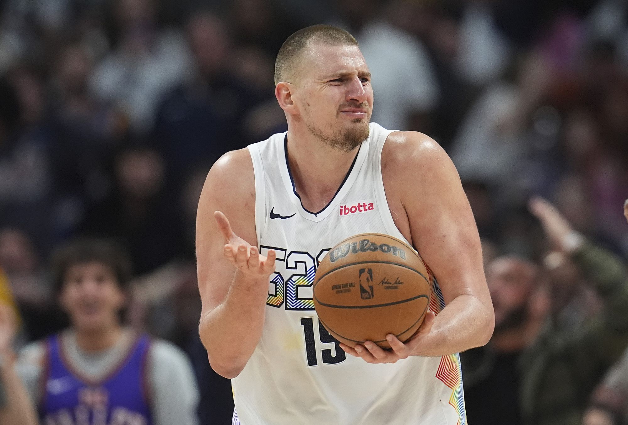 Les 25 points de Jokic au premier quart ont établi un record de score au premier quart pour un joueur classé cinquième dans l'histoire de la NBA.