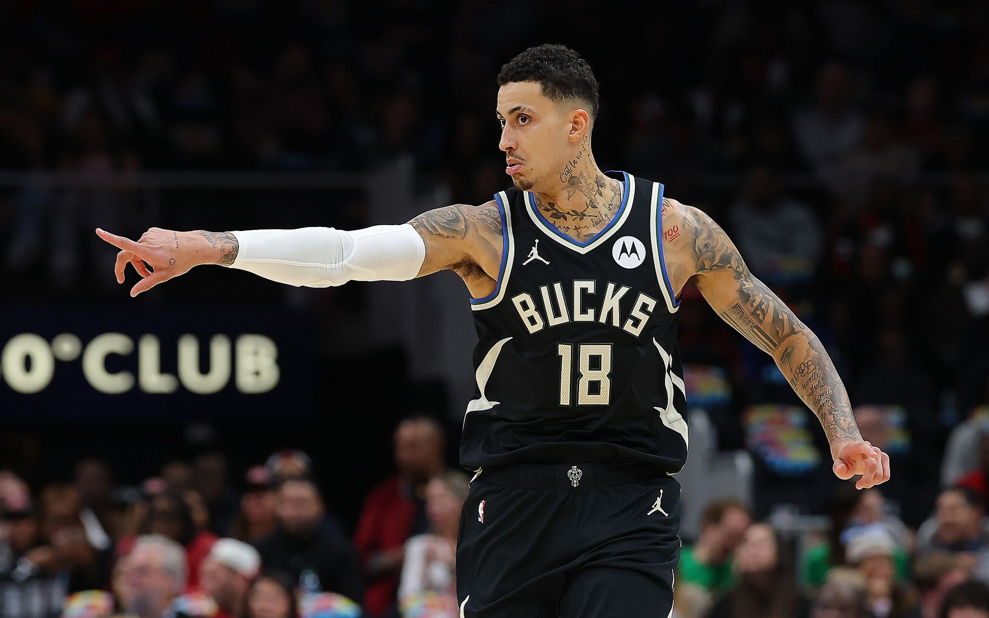 Formation de départ Bucks vs Hornets : Kuzma et Turner mènent la nouvelle formation contre les Hornets 3