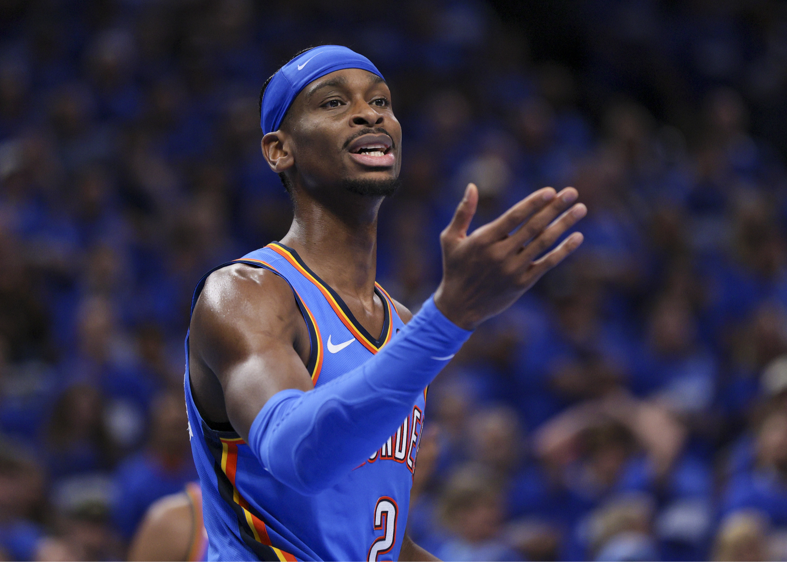 Pour la quatrième fois cette saison, SGA compte plus de 30 tirs et pas plus de 5 lancers francs en un seul match, se classant au premier rang de la ligue.