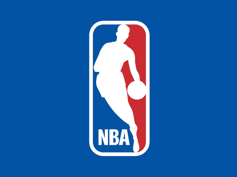 Classement en temps réel de la Coupe NBA : de nombreuses équipes ont réalisé 2 victoires et 0 défaite, et les cinq équipes du groupe C de la Conférence Ouest ont toutes eu 1 victoire et 1 défaite.