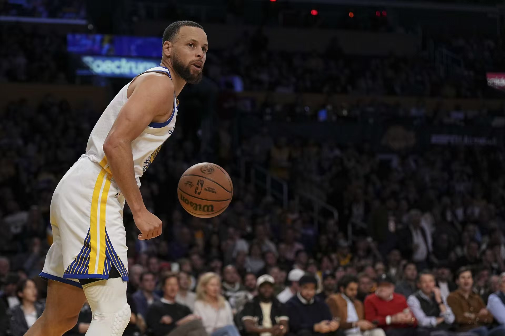Kerr : J'étais nerveux lorsque Curry a effectué le dernier lancer franc, mais je n'ai jamais douté qu'il puisse y arriver