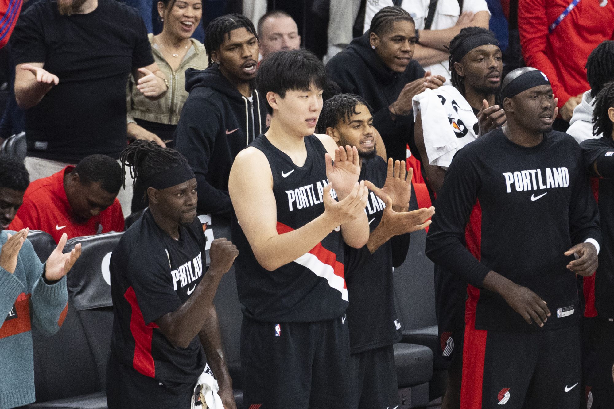 Zhu Fangyu : La forme physique de Yang Hansen n’est toujours pas à la hauteur. Cette tâche consiste à améliorer sa forme physique et à suivre le rythme.